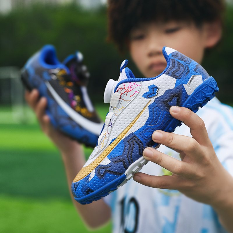 Hot selling high-quality soccer shoes mandarin duck new shoes rotating buckle customized football shoes for primary school