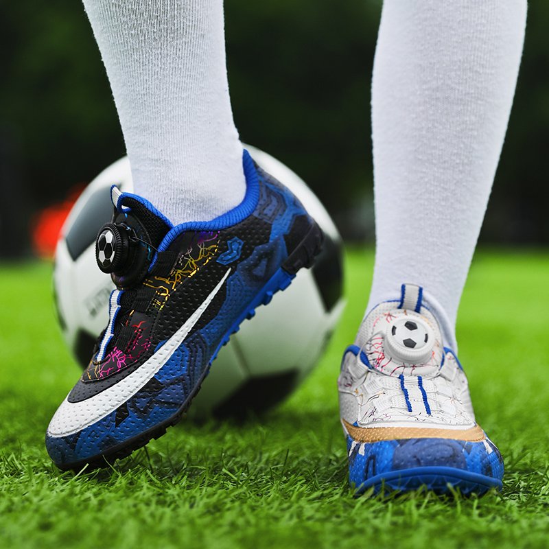 Hot selling high-quality soccer shoes mandarin duck new shoes rotating buckle customized football shoes for primary school
