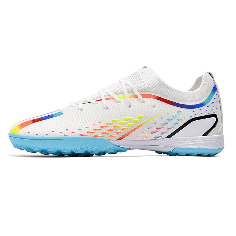 2024 Hot Selling Cheap Menturf Outdoor Football Shoes Chuteiras Sepatu Bola Indoor Soccer Shoes For Men