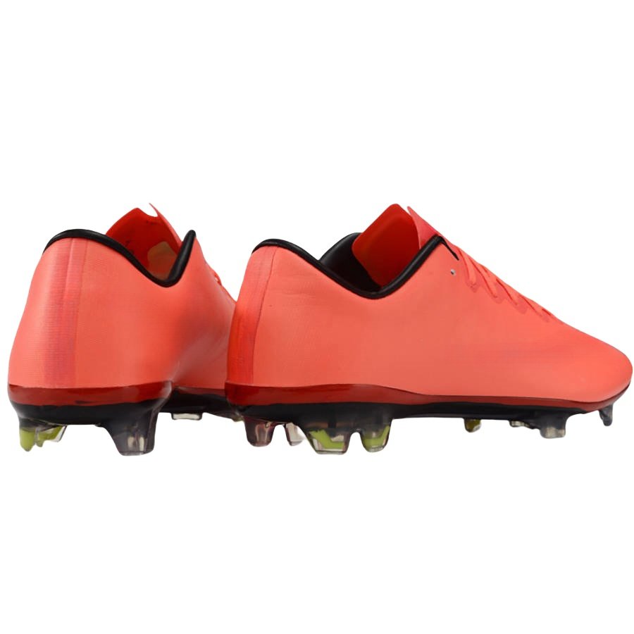 cleats Predator Archive Limited Edition FG football boots soccer shoes Predator Archive Limited FG soccer cleats football shoes