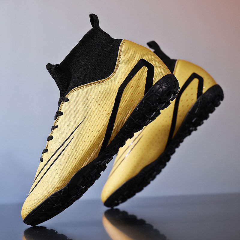 New style soccer training shoes football high top breathe colorful used sports soccer football shoes for men