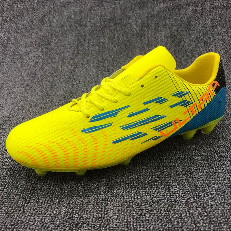 Mens Low Ankle Football Boots New Soccer Shoes Comfortable Spikes Cleats Outdoor Soccer Boots