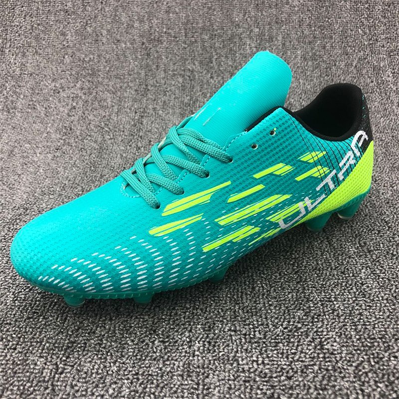 Mens Low Ankle Football Boots New Soccer Shoes Comfortable Spikes Cleats Outdoor Soccer Boots