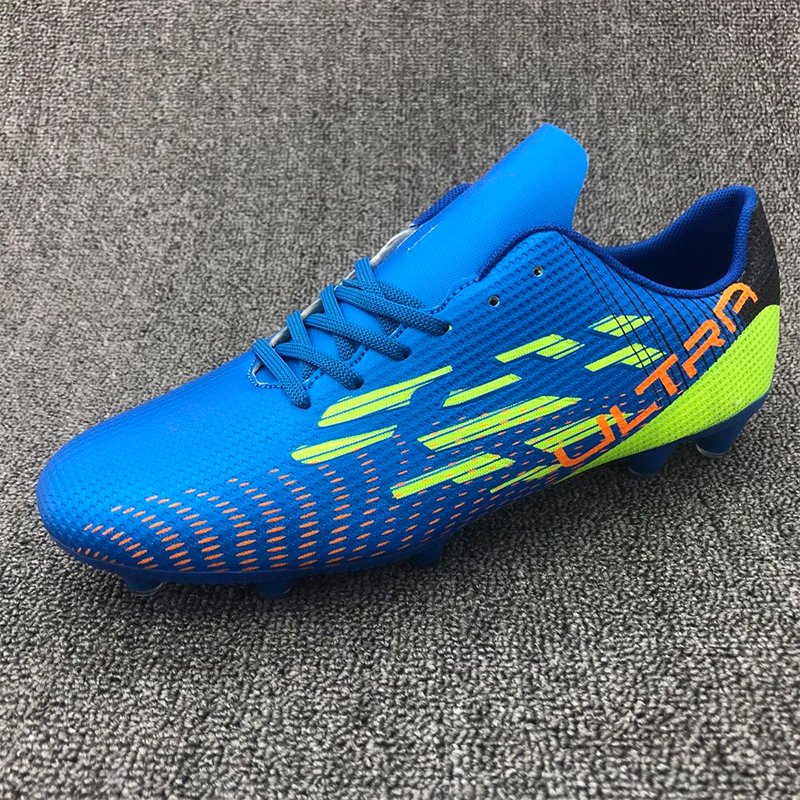 Mens Low Ankle Football Boots New Soccer Shoes Comfortable Spikes Cleats Outdoor Soccer Boots