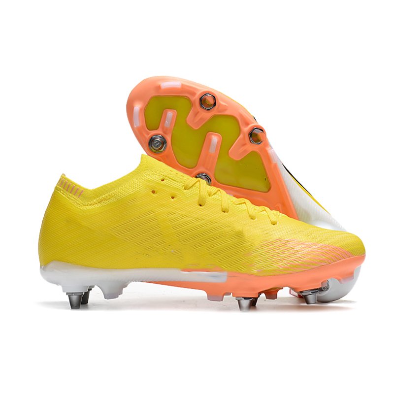 Hot Sale Mens Sport Shoes Woman Predator Soccer Cleats High Quality Professional Outdoor Shoes Football Boots
