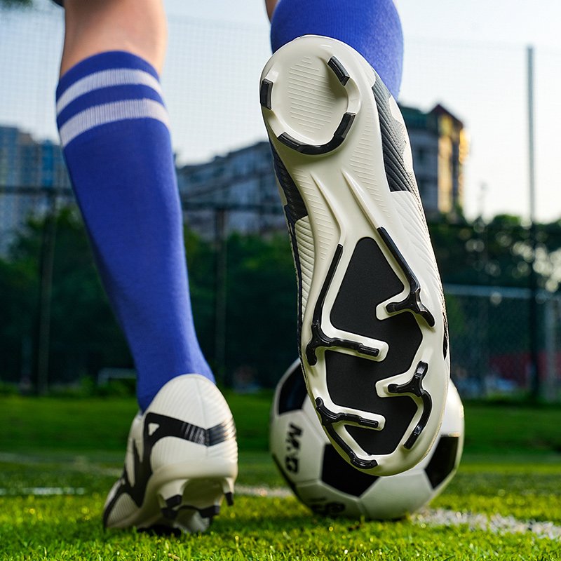 Greatshoes Original Soccer Boots White China Futsal Shoe,High Quality Football Shoes Boots Of Spikes