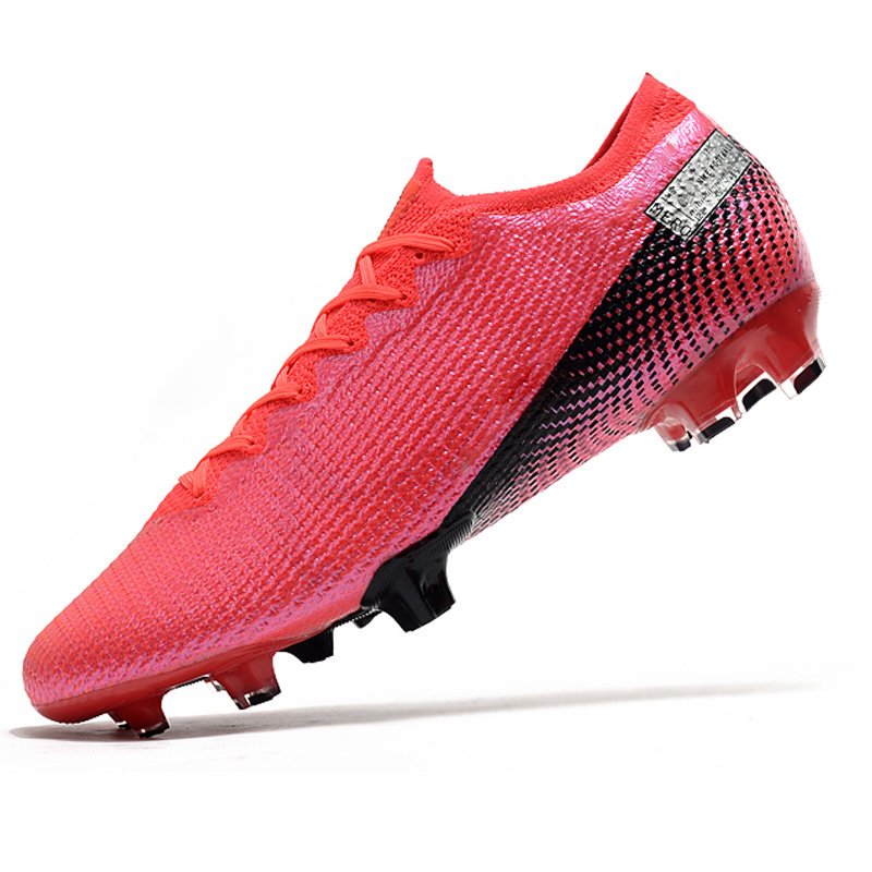 Factory custom shoes most popular design brand original shoes soccer cleats for men fast delivery