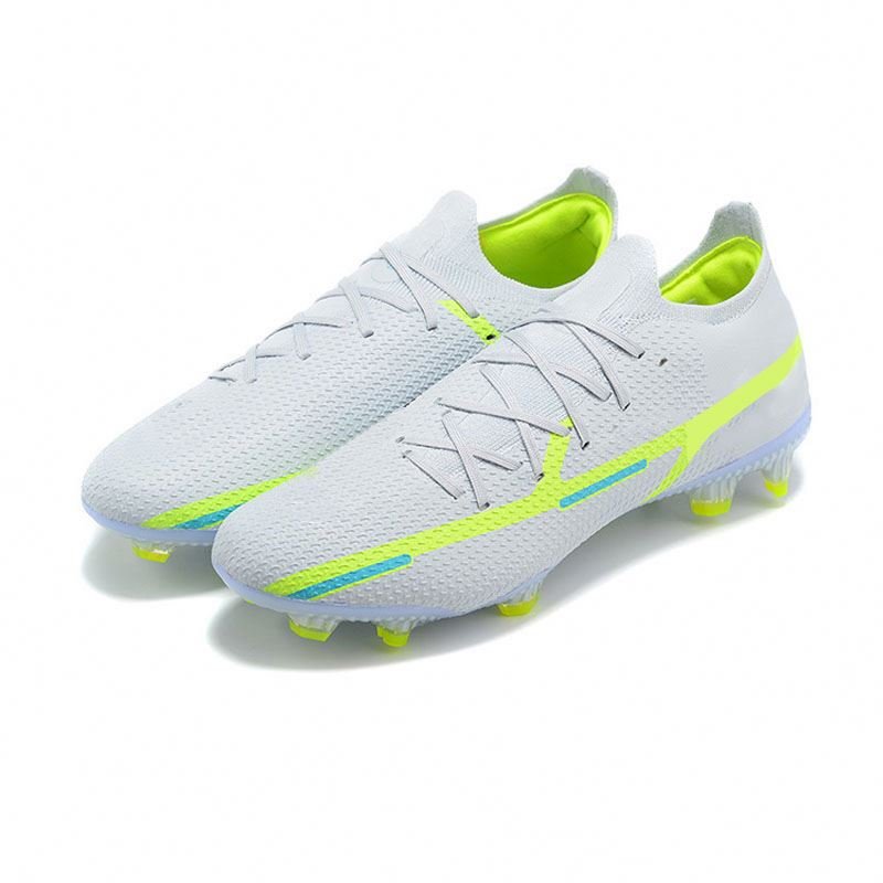 High Quality Customized Men's Soccer & Football Training Boots Professional Indoor & Outdoor Running Shoes Summer Autumn Seasons