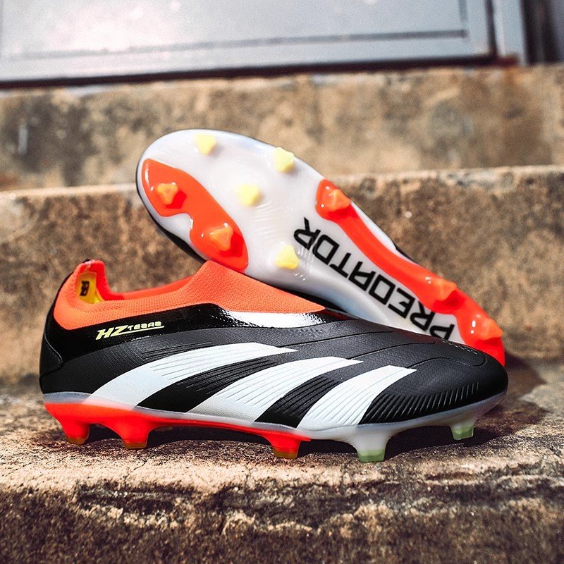 Hot Sale Football Boots Soccer Shoes Men High Quality Boots Sneaker Outdoor Soft Comfortable football shoes Soccer Shoes