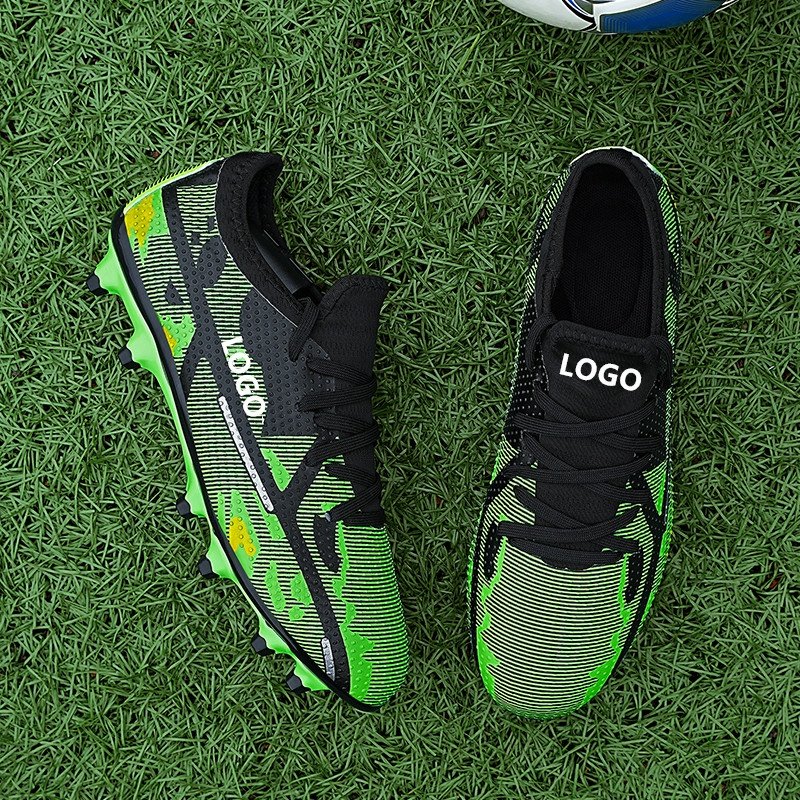 Wholesale ODM Soccer Boots Football Shoes Man Classical Training Football Boots Custom Football Shoes For Men
