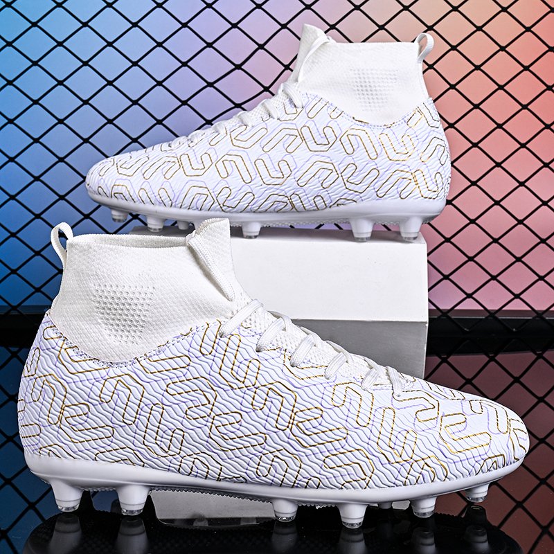 New Adult Outdoor Anti-Skid Waterproof Sports Football Shoes Youth Fashionable Training Indoor Student Soccer Boots