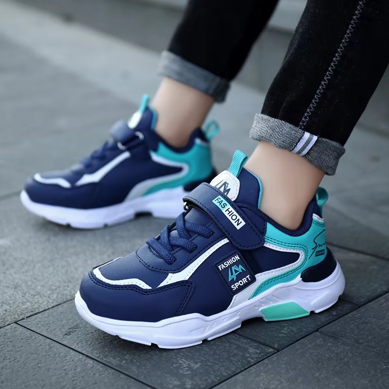 2024 Spring New Fashion White Casual Sneakers for Kids Boys Soccer Skateboard Shoes for Summer New Collection