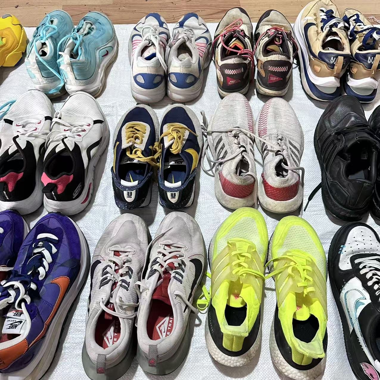 Factory High Quality Men's Training Outdoor Running New Soccer Sports Shoes for 2024 Summer Winter Spring
