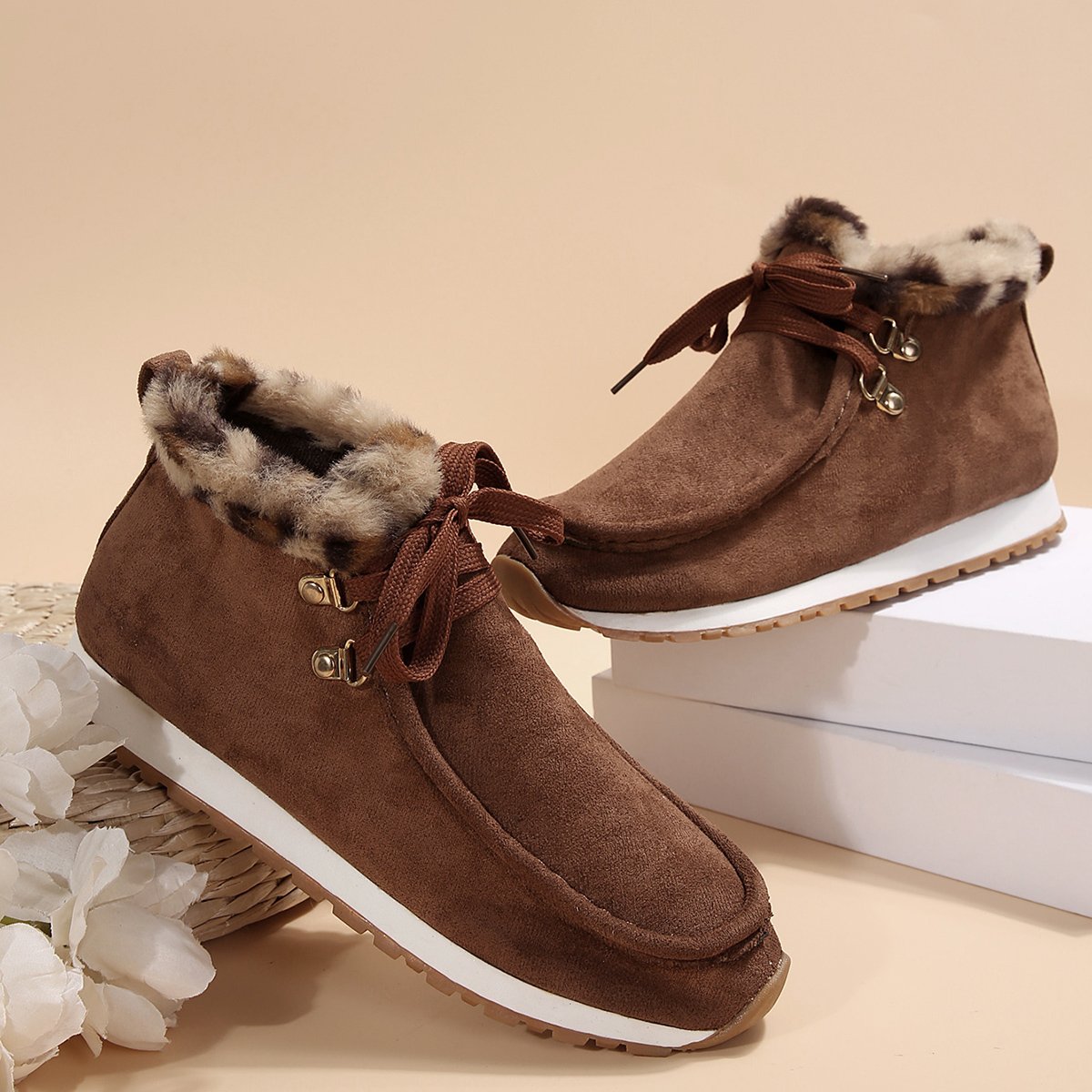 Women's flat cotton shoes with warm lining and anti-slip sole