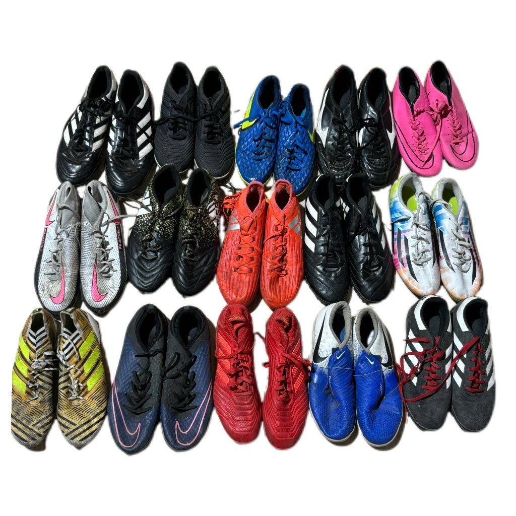 Hot Sale Men Women's Soccer Shoes Wholesale Second-Hand Original in Uk Unisex Anti-Slip round Design for Summer Autumn football