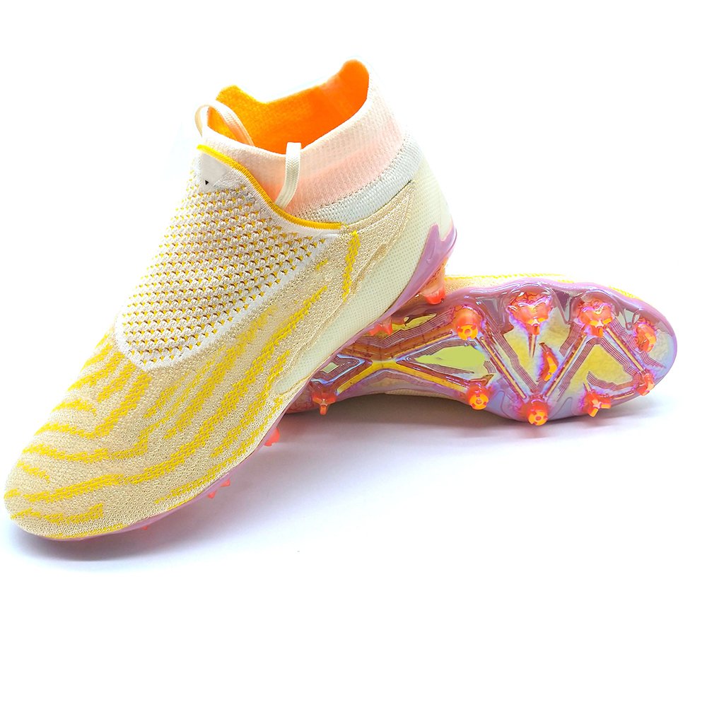 Hot Selling Outdoor Cleats Football Shoes Indoor Training Soccer Shoes New High Quality Football Shoes