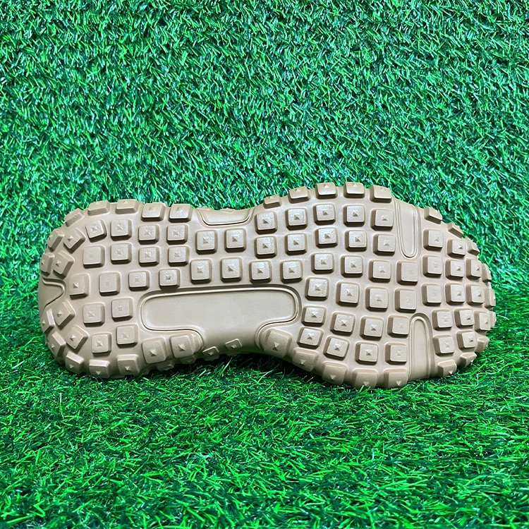 Factory Direct Customized Men's Casual Shoes Innovative Design Fashionable Comfortable and Wear-Resistant Soles