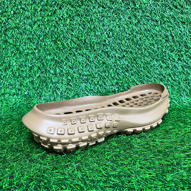 Factory Direct Customized Men's Casual Shoes Innovative Design Fashionable Comfortable and Wear-Resistant Soles