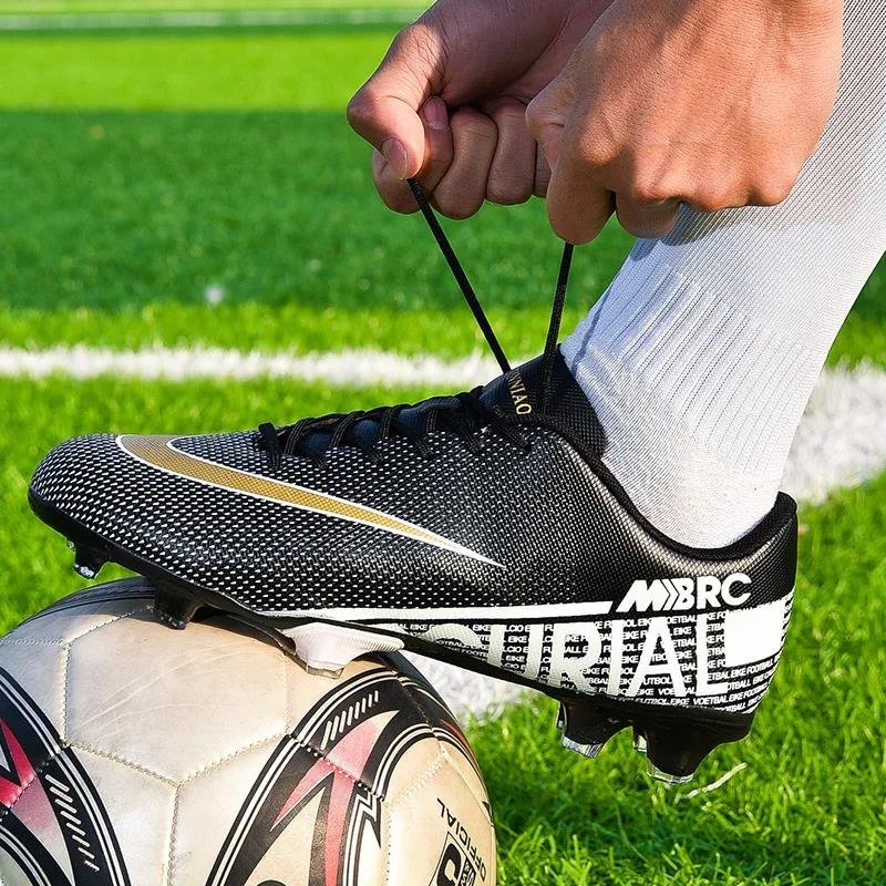 Mens 2024 Low Top Soccer Shoes Breathable TF/FG Football Boots Grass Non-Slip Training Sneakers Outdoor Sport Footwears