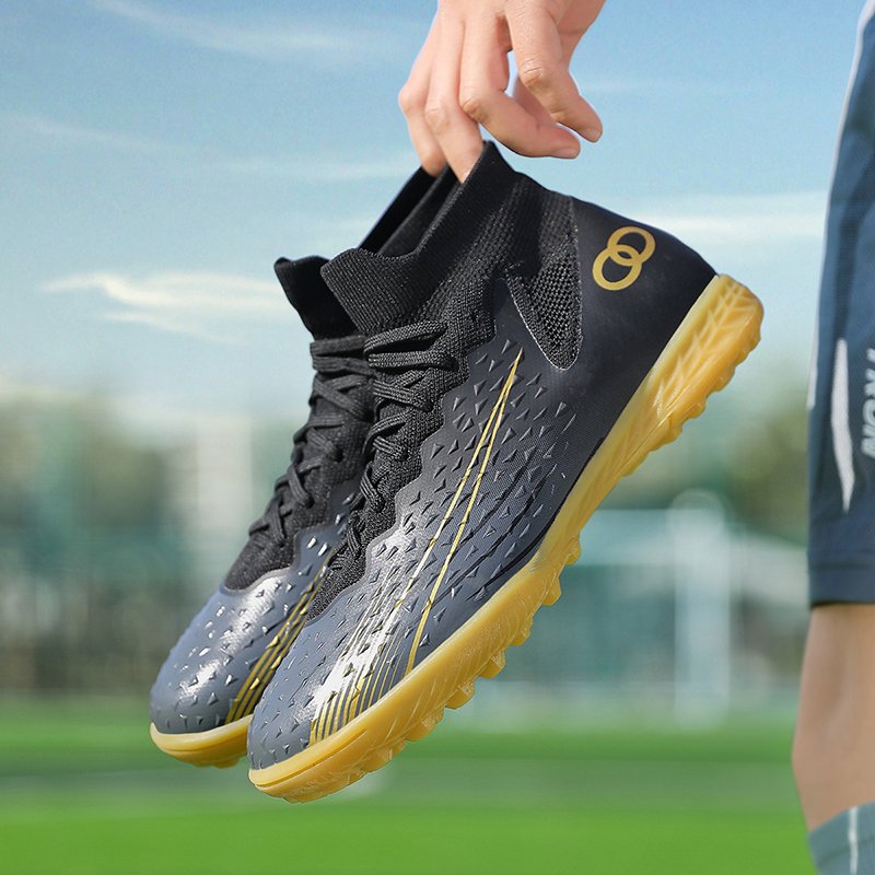 Professional OEM Stock Men's Women's Soccer Cleat Shoes Messi's Solid Anti-Slip Waterproof Match Football Summer Winter Use