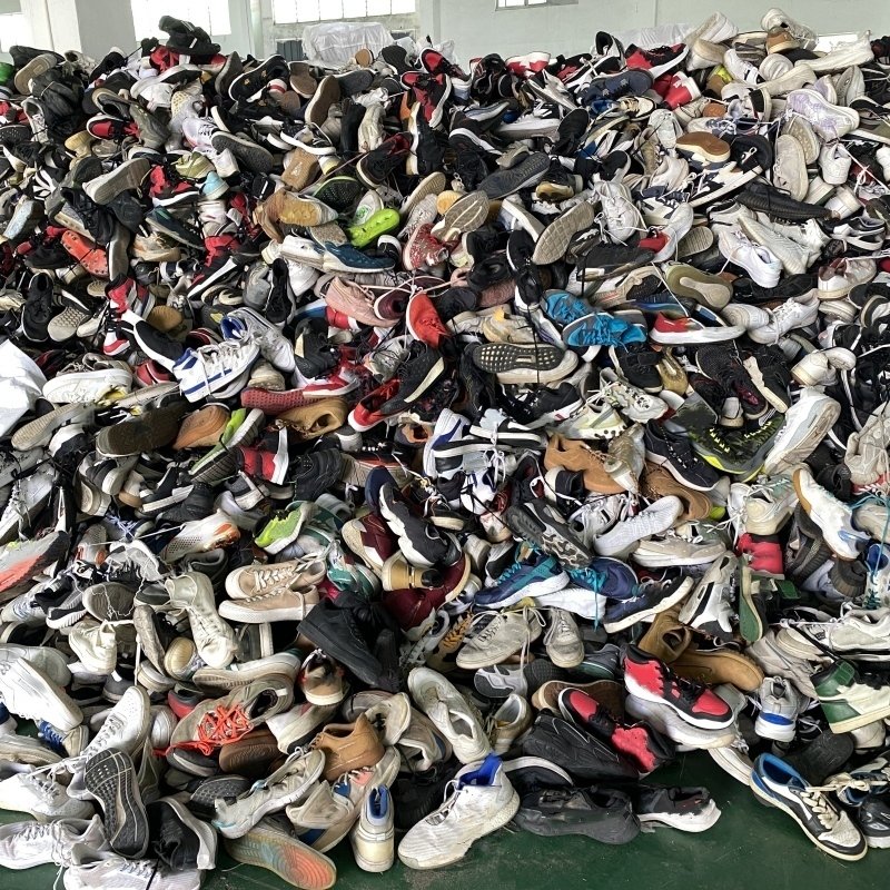 Second Hand Men Sports Basketball Shoes Bales Hot Selling Used Chinese brand International Brand Basketball Shoes Wholesale