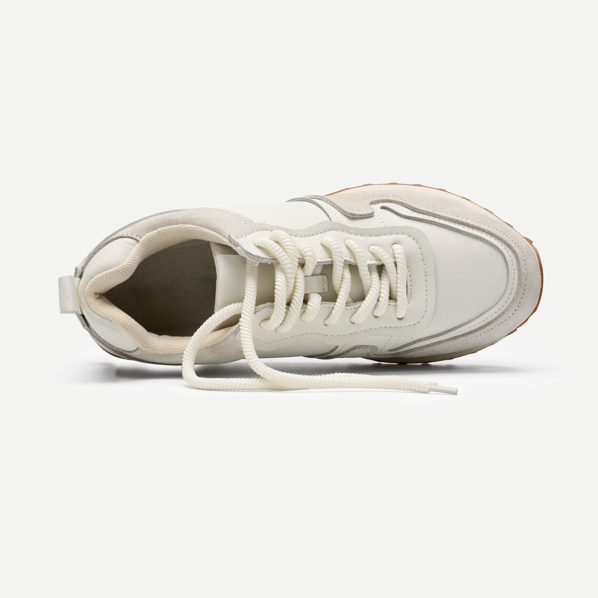 2024 new fashion men's casual sports shoes soft sole increase wear-resistant casual skateboard shoes lace-up walking shoes