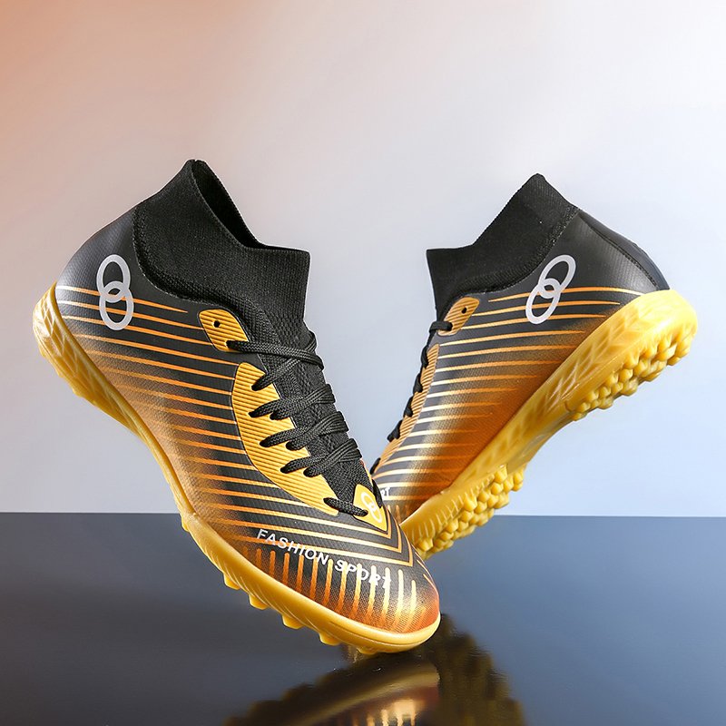 Custom High Top Professional AG TF Wear Resistant Training Football Cleats Long Nail Spike Soccer Boots for Men