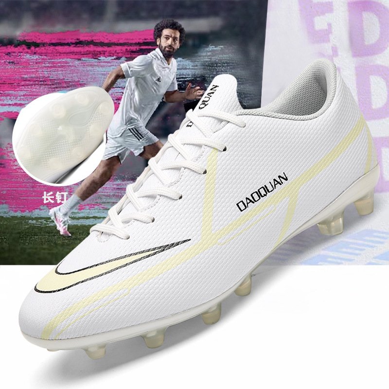 Wholesale 2022 TF Cleats Professional Soccer Sneaker Boys Football Student Cleats Football Boots