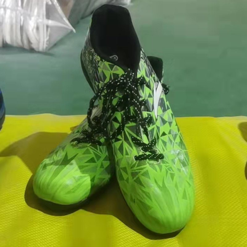 Fashionable Used Shoes Men Soccer Boots Football Shoes In Bales