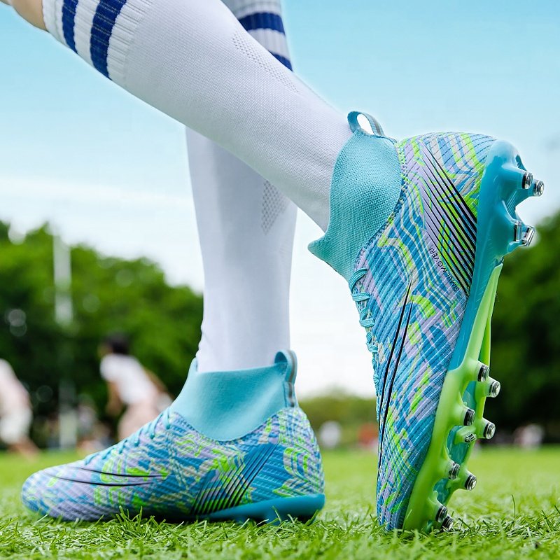 Kids Soccer Shoes Men's Boys Football Sports Shoes Broken Spikes Artificial Turf Fashion Grip Socks Sneakers Hot Selling.