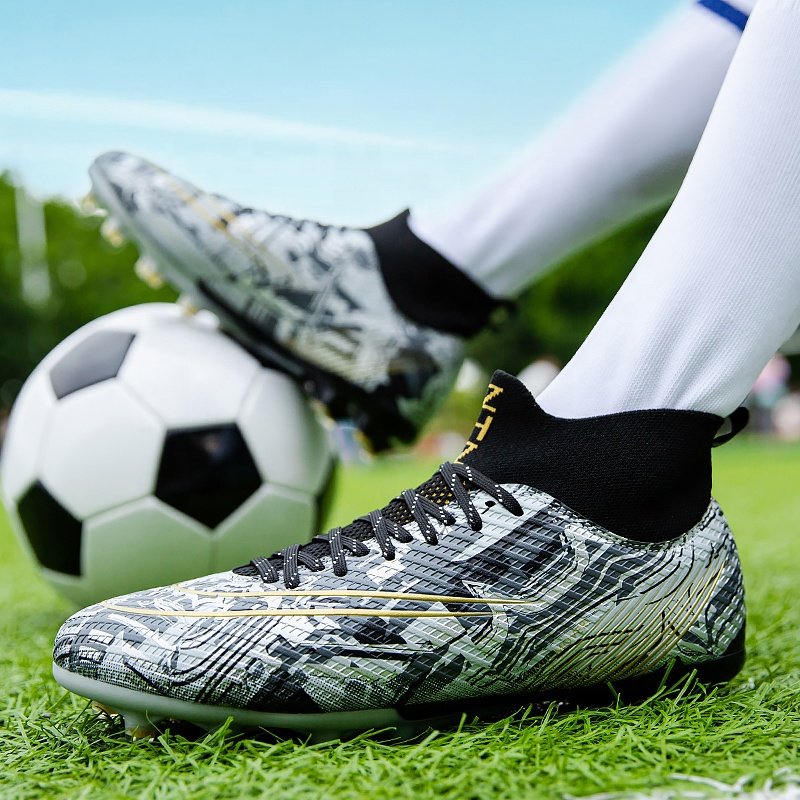 Kids Soccer Shoes Men's Boys Football Sports Shoes Broken Spikes Artificial Turf Fashion Grip Socks Sneakers Hot Selling.