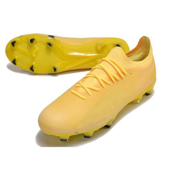 Factory New Customized Football Shoes for Men, Hot Selling Popular Sports Shoes, Breathable and Comfortable Shoes