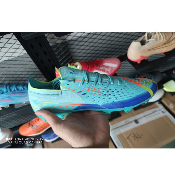 Customized football shoes, popular men's football shoe manufacturer, customized wholesale, high-quality football studs