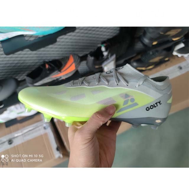 Hot Sell Football Cleats Football Shoes Men High Quality Boots Sneakers Outdoor Soft Comfortable Soccer Boots Shoes