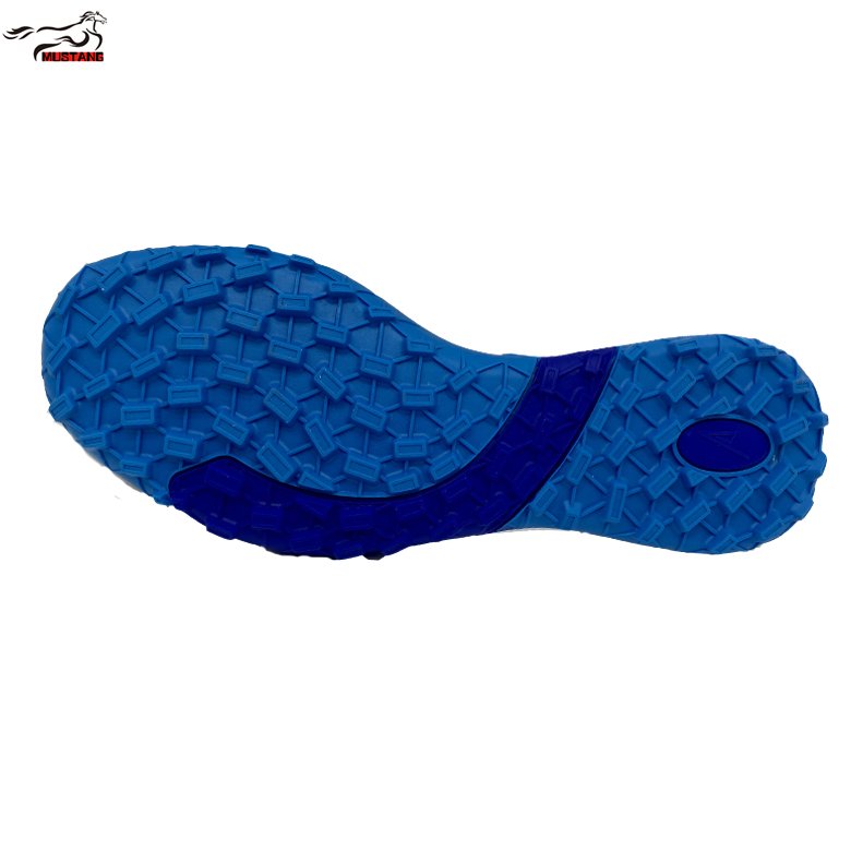 Mustang Wholesale Custom Rubber Football Sole Soft Material High Quality Designed Football Training Sole for Brazil