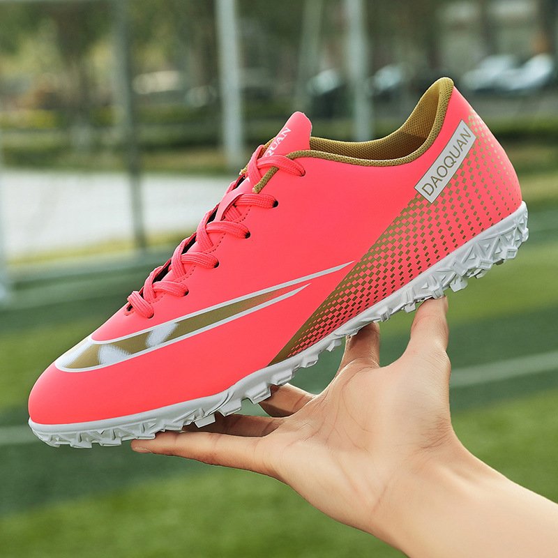 Factory Wholesale Custom Athletic Shoes Men Football Soccer Shoes