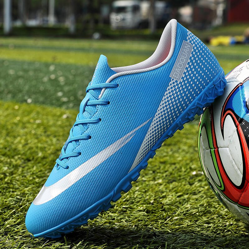 Factory Wholesale Custom Athletic Shoes Men Football Soccer Shoes