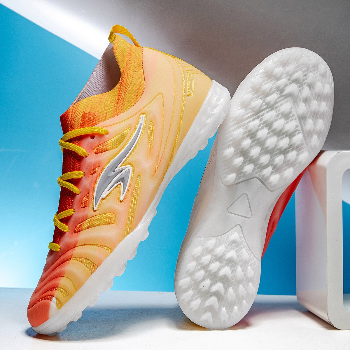 Football Custom Logo Mens Soccer Cleats Women Soccer Shoes