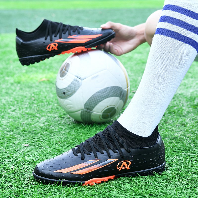 2023 Factory New Soccer Shoes For Men FG/TF Quality Grass Training Cleats Mens Football Boots