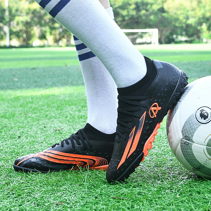 2023 Factory New Soccer Shoes For Men FG/TF Quality Grass Training Cleats Mens Football Boots