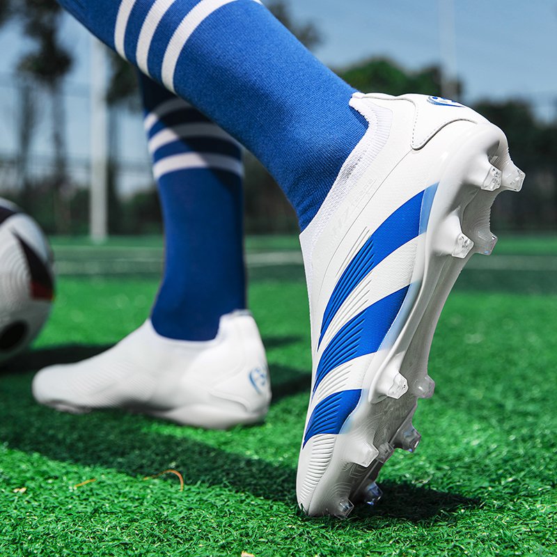 2024 Factory Hot Selling Fashion Men's Grass Training Football Shoes New Football Boots 35-45