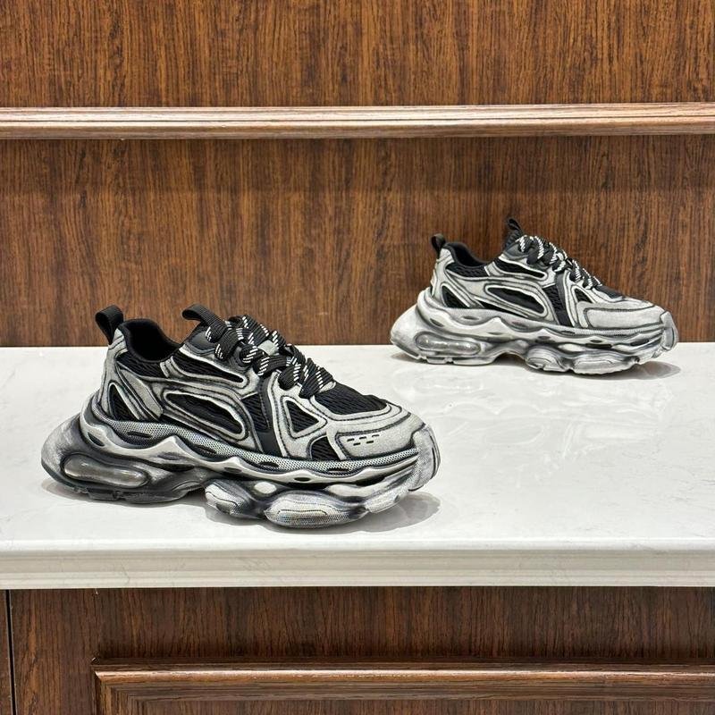 2024 autumn new men's fashion casual sports shoes soft sole increase sports skateboard shoes lace-up walking shoes