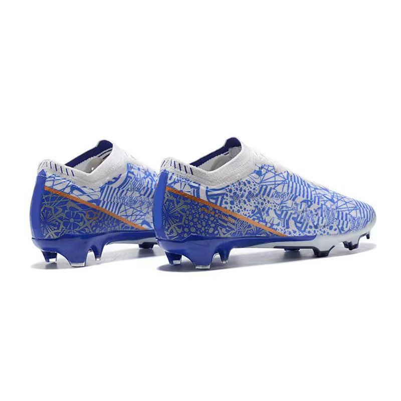 High Quality Fashion Sports Football Shoes Wear Resistant Training Football Shoes Non Slip Football Shoes