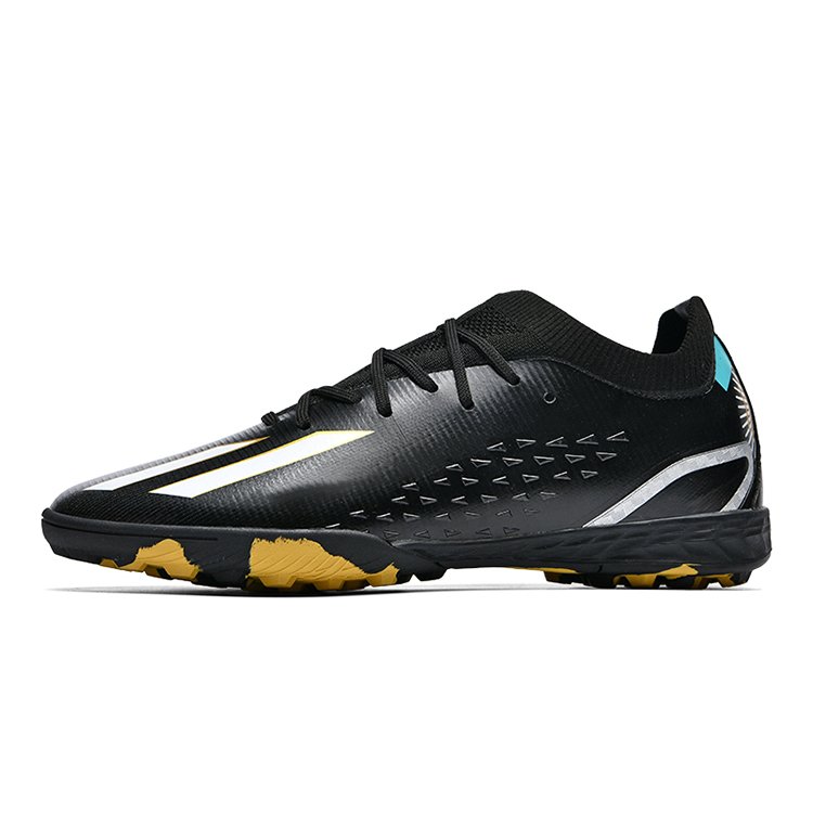 MT Custom Factory Wholesale OEM High Quality Professional Indoor Turf Sport Football Soccer Boots Futsal Shoes Mens