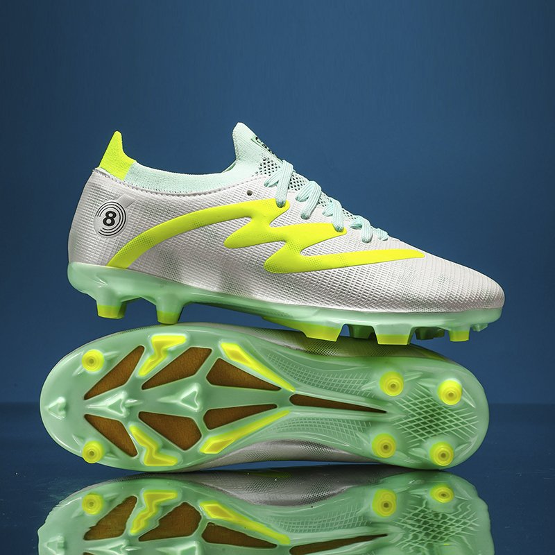 Manufacturer Professional Custom Wholesale Men's Soccer Shoes Lightweight Outdoor Soccer Boots High Quality Soccer Shoes