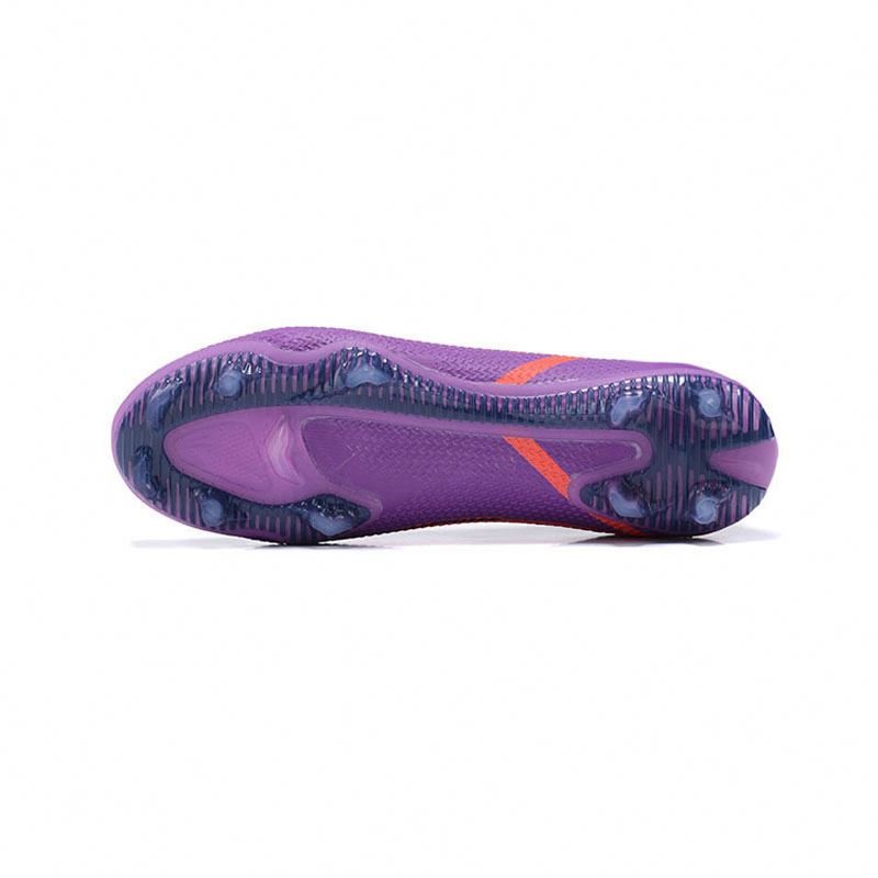 Professional Men's Soccer Boots Breathable Outdoor Football Training Sport Sneakers round Toe for Summer and Winter