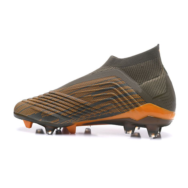 Customize Professional Original Branded Football Boots Shoes Wholesale High Quality Cheap Price Outdoor Soccer Boots Sneakers