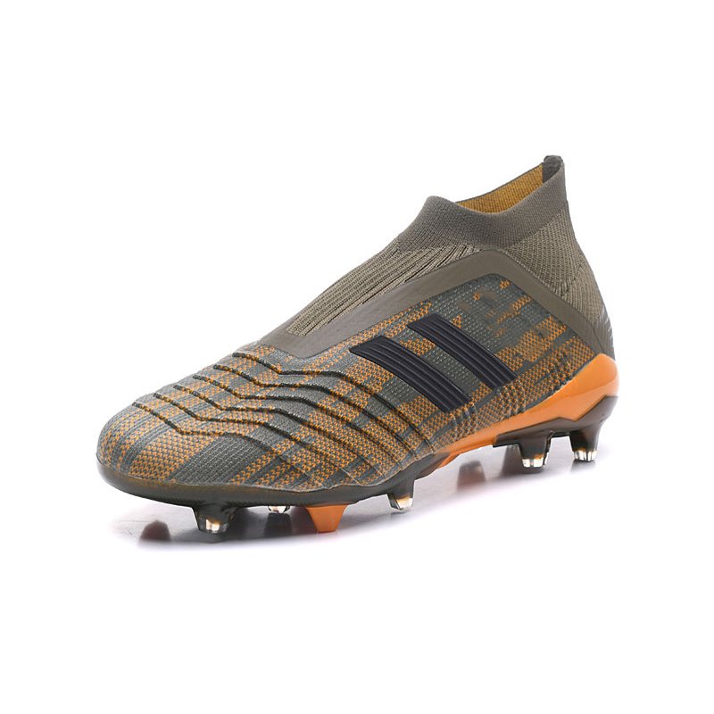 Customize Professional Original Branded Football Boots Shoes Wholesale High Quality Cheap Price Outdoor Soccer Boots Sneakers
