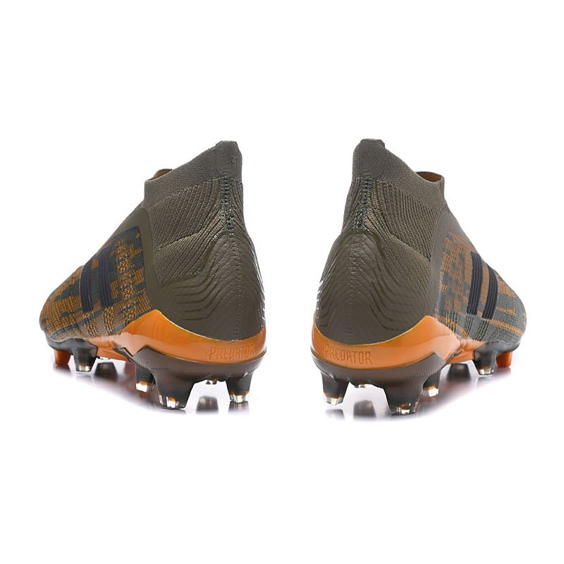 Customize Professional Original Branded Football Boots Shoes Wholesale High Quality Cheap Price Outdoor Soccer Boots Sneakers