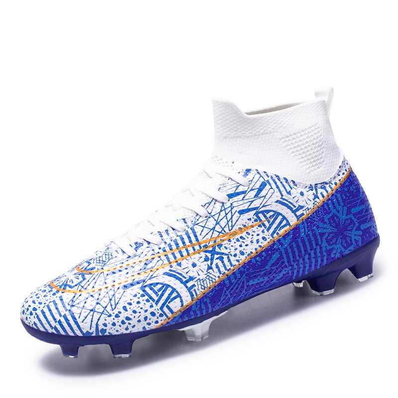 New Arrival OEM Football Sports Training Shoes Original Design Soccer Boots with AG Sole Wholesale for Summer and Winter Use